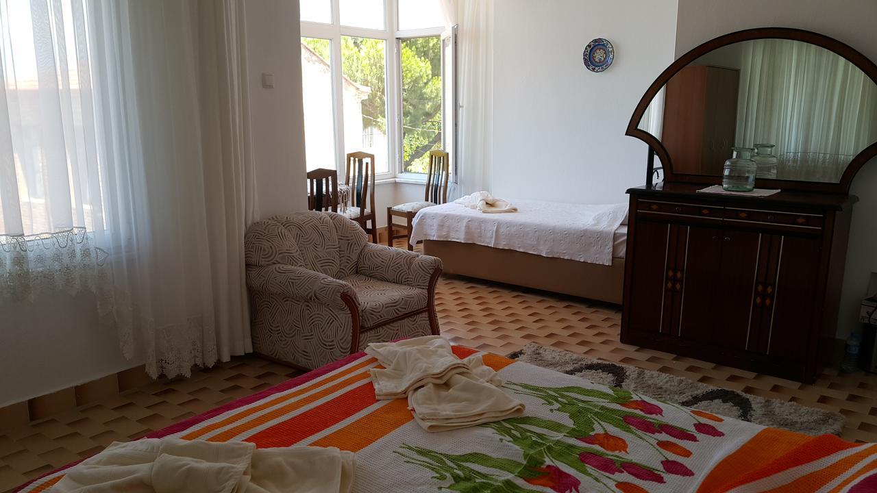 Ayvalik Pansiyon Zewnętrze zdjęcie